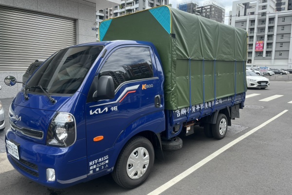 3.25噸貨車側面 - 吉麟貨車租賃