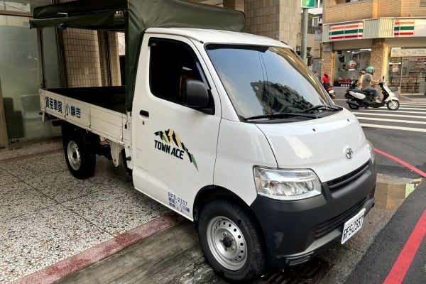 2.1噸小型貨車出租 - 吉麟